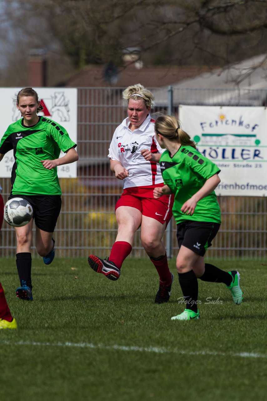 Bild 235 - Frauen Schmalfelder SV - TSV Siems : Ergebnis: 1:0